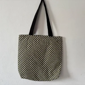 Waterproof Bag Stylish Cotton Tote Bag with Waterproof Lining